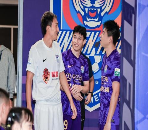 塔罗与蜘蛛,小心应对,密集赛事挑,彩神争霸,彩票平台,快速投注,在线彩票,高频彩票